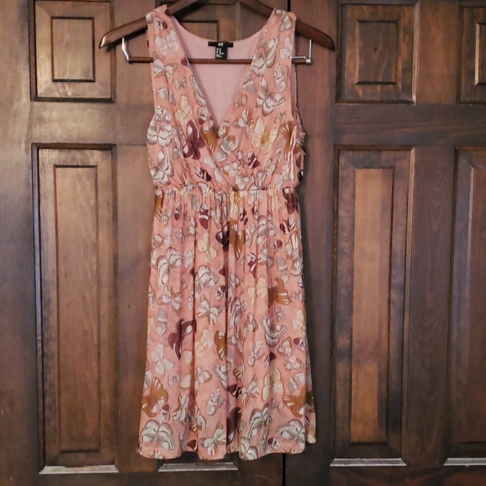 Salmon v-neck H&M butterfly dress